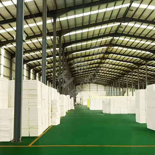 擠塑板中聚合物砂漿施工現(xiàn)場是如何攪拌的？