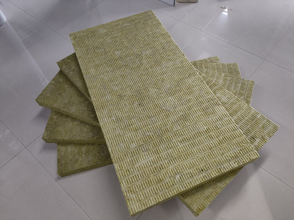 巖棉板系統(tǒng)的防火要求有哪些?